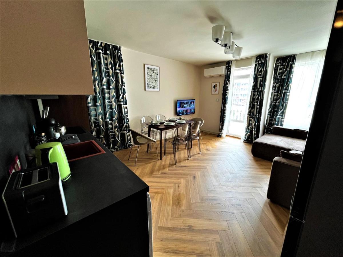 Bravo 5 Holiday Home ซันนีบีช ภายนอก รูปภาพ