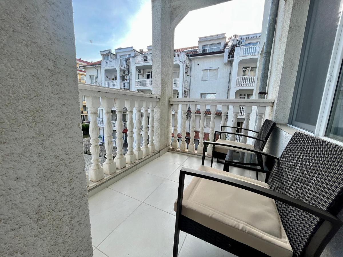 Bravo 5 Holiday Home ซันนีบีช ภายนอก รูปภาพ